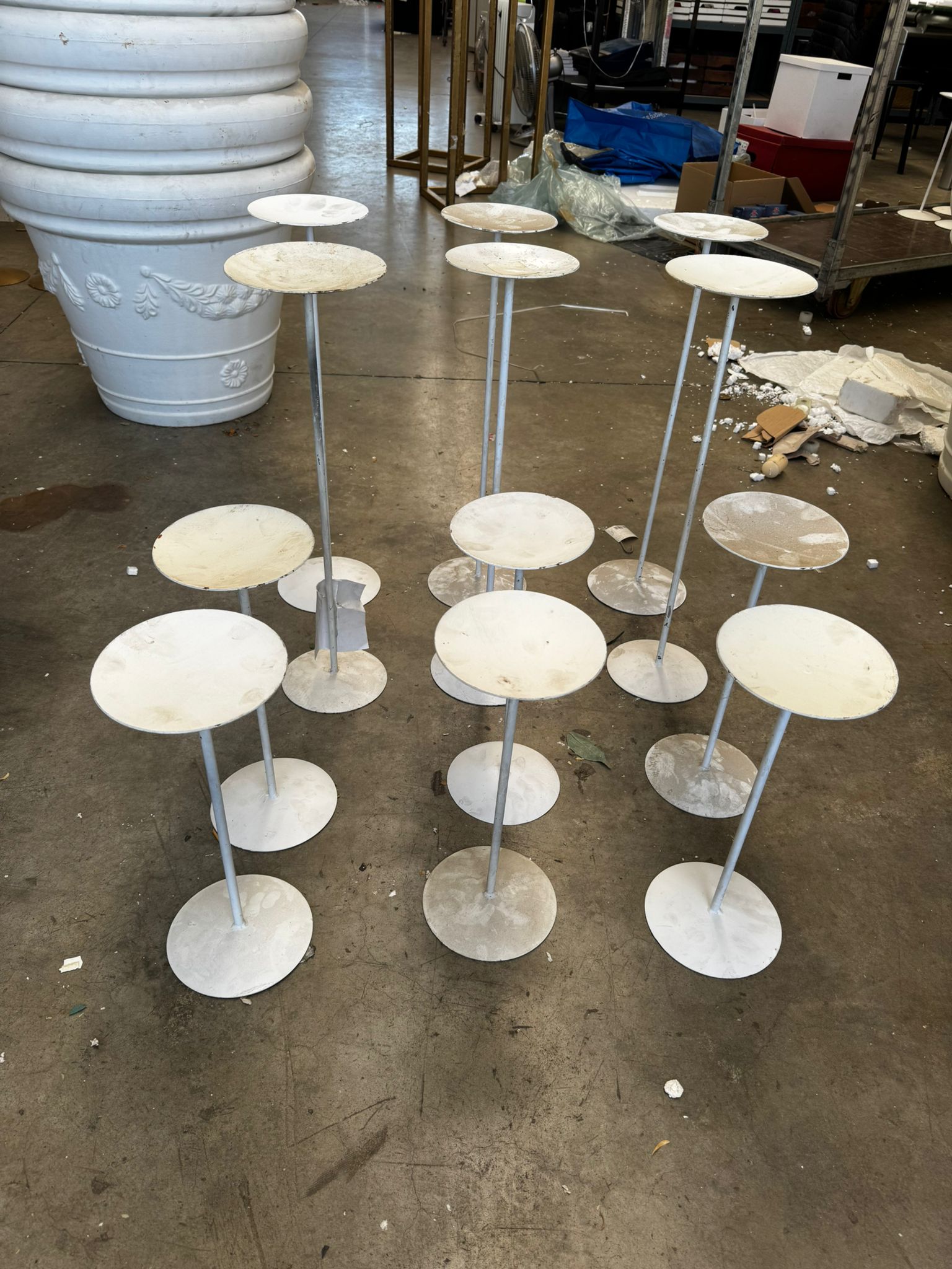 Set C - 12 alzate in ferro bianco - Usato