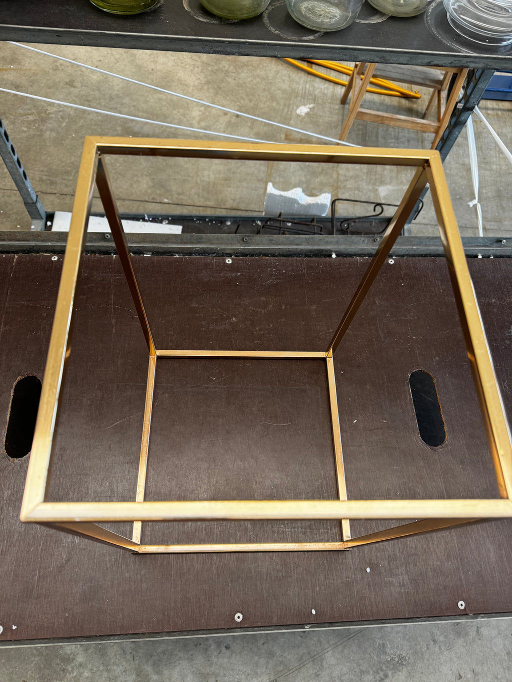 Set 4 pezzi - Alzatine decorative in metallo 40cm x 28,5cm x 28,5 cm  - Usato