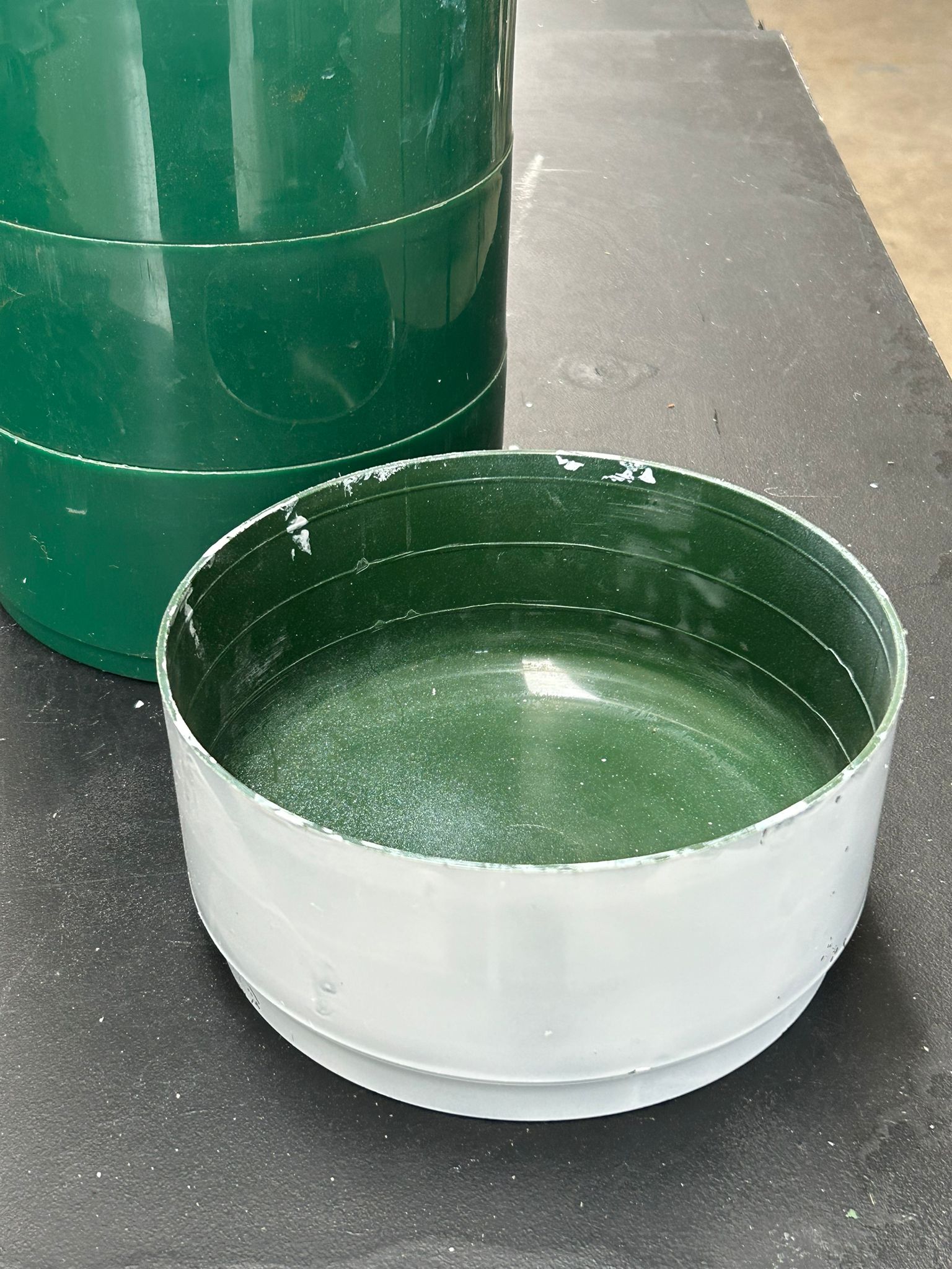 Ciotola cilindrica portaspugna – Ø20 cm – usato