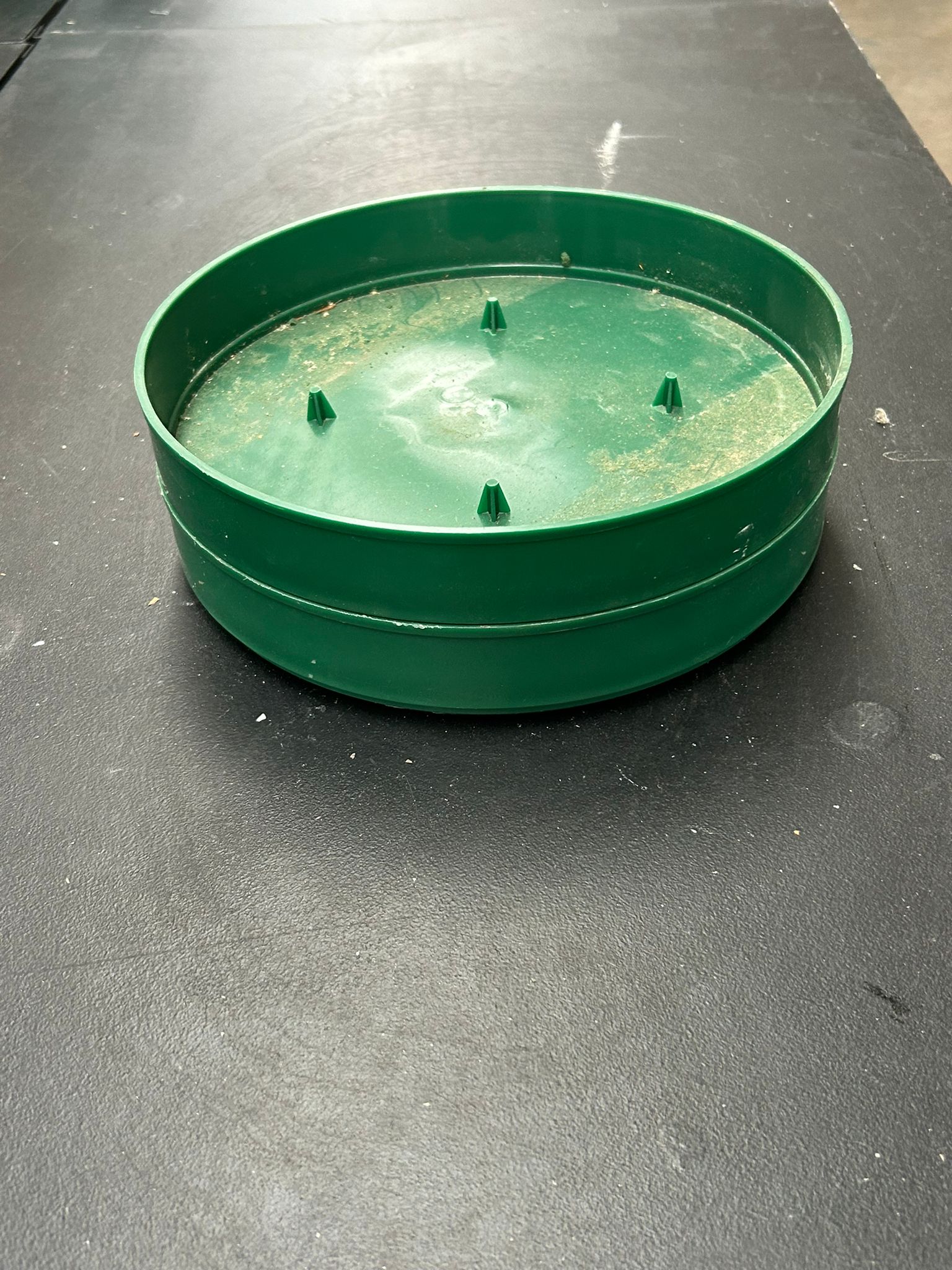 Ciotola cilindrica portaspugna – Ø25 cm – usato