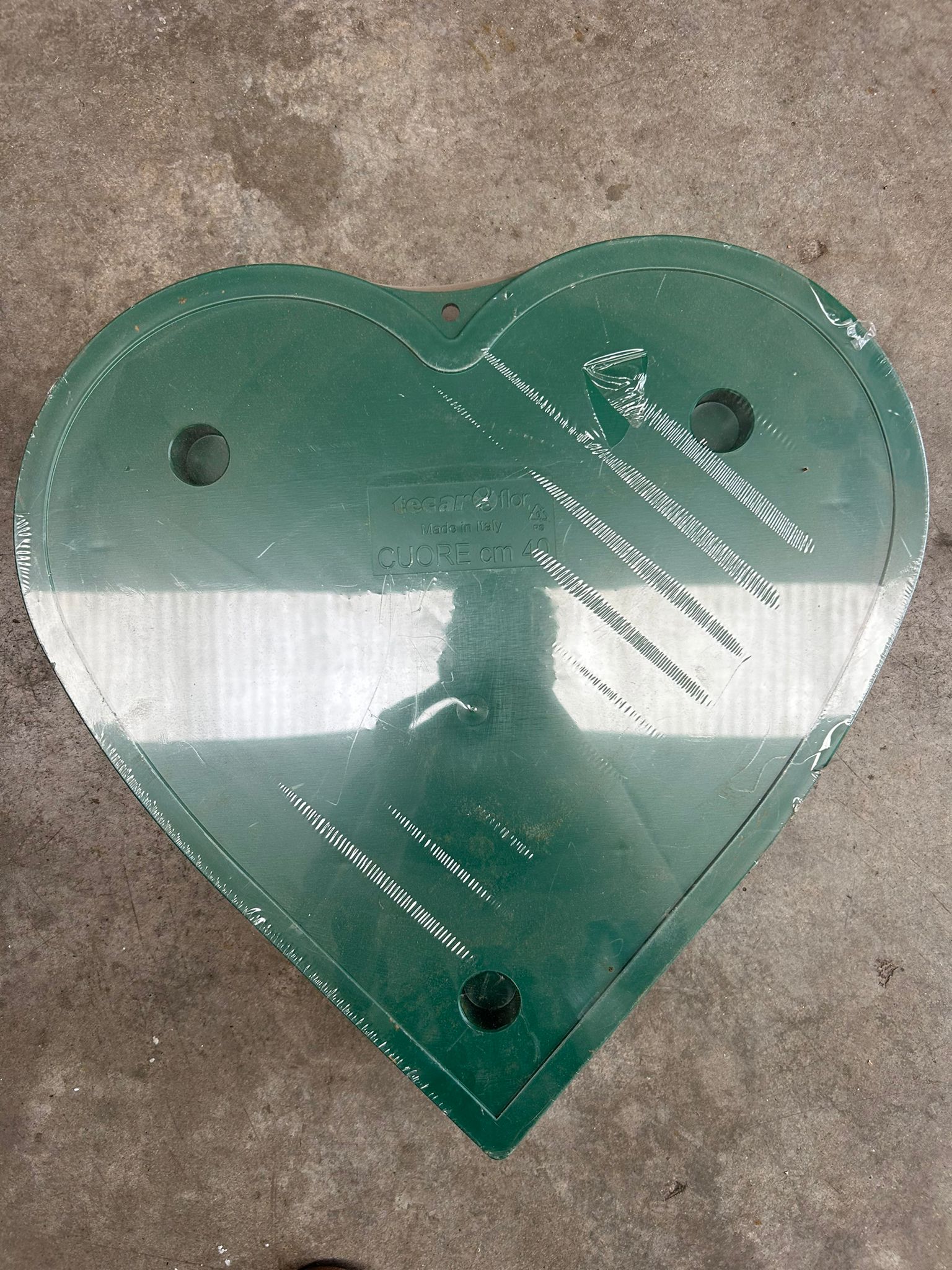 Base cuore con spugna floreale Ø40 cm  - usato