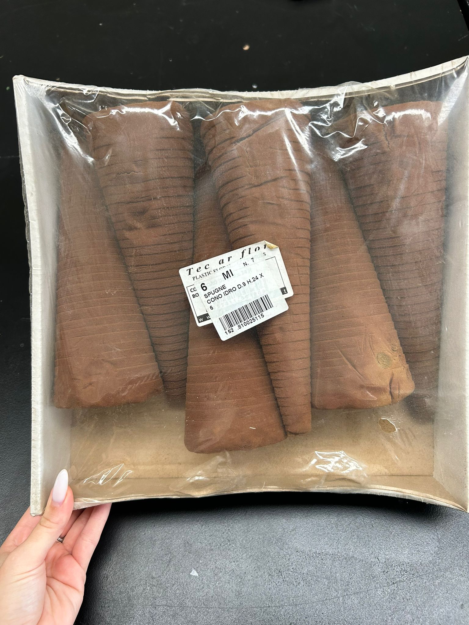 Spugne floreali a forma di cono idro – Ø9 cm × h24 cm - usato