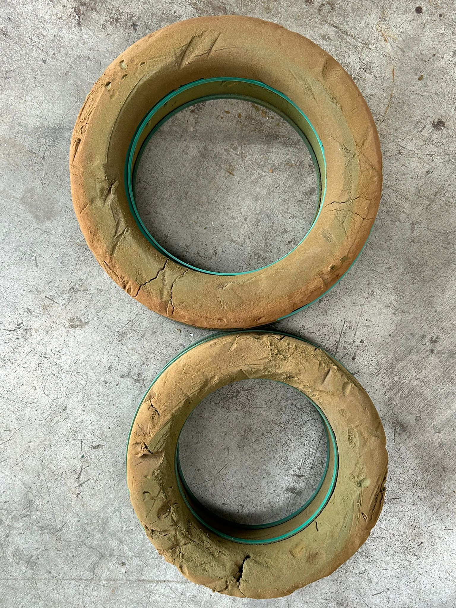 Spugna e base a incastro – Set Ø 25 e Ø 30 cm - usato