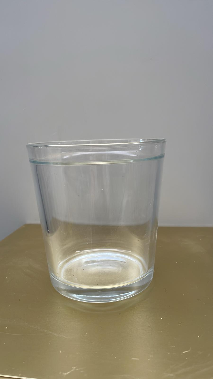 Vaso in vetro trasparente cilindrico – H13,5 cm D12,5 cm – usato