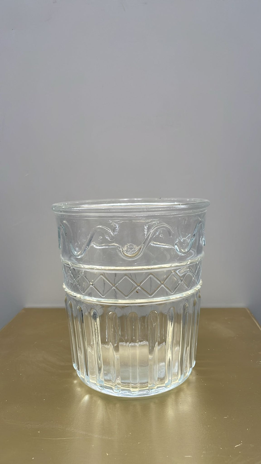 Vaso in vetro trasparente decorato – H15 cm D13,5 cm – usato