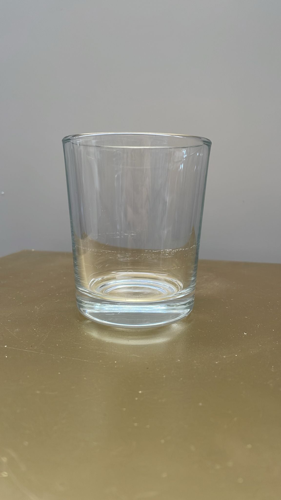 Bicchiere in vetro trasparente H9 cm D7,5 cm – usato