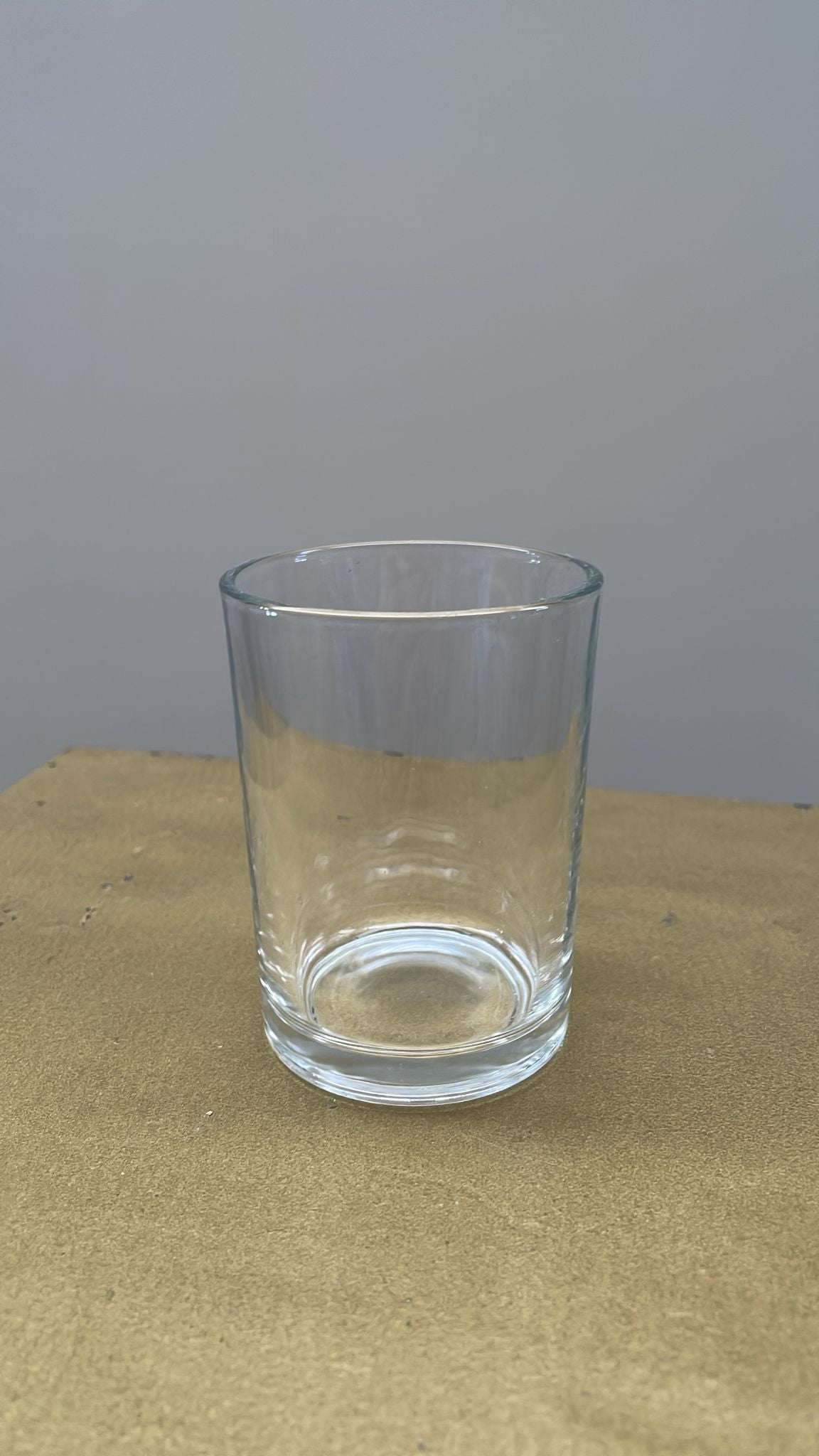 Bicchiere in Vetro Liscio Altezza 8,5 cm Diametro 6 cm – usato