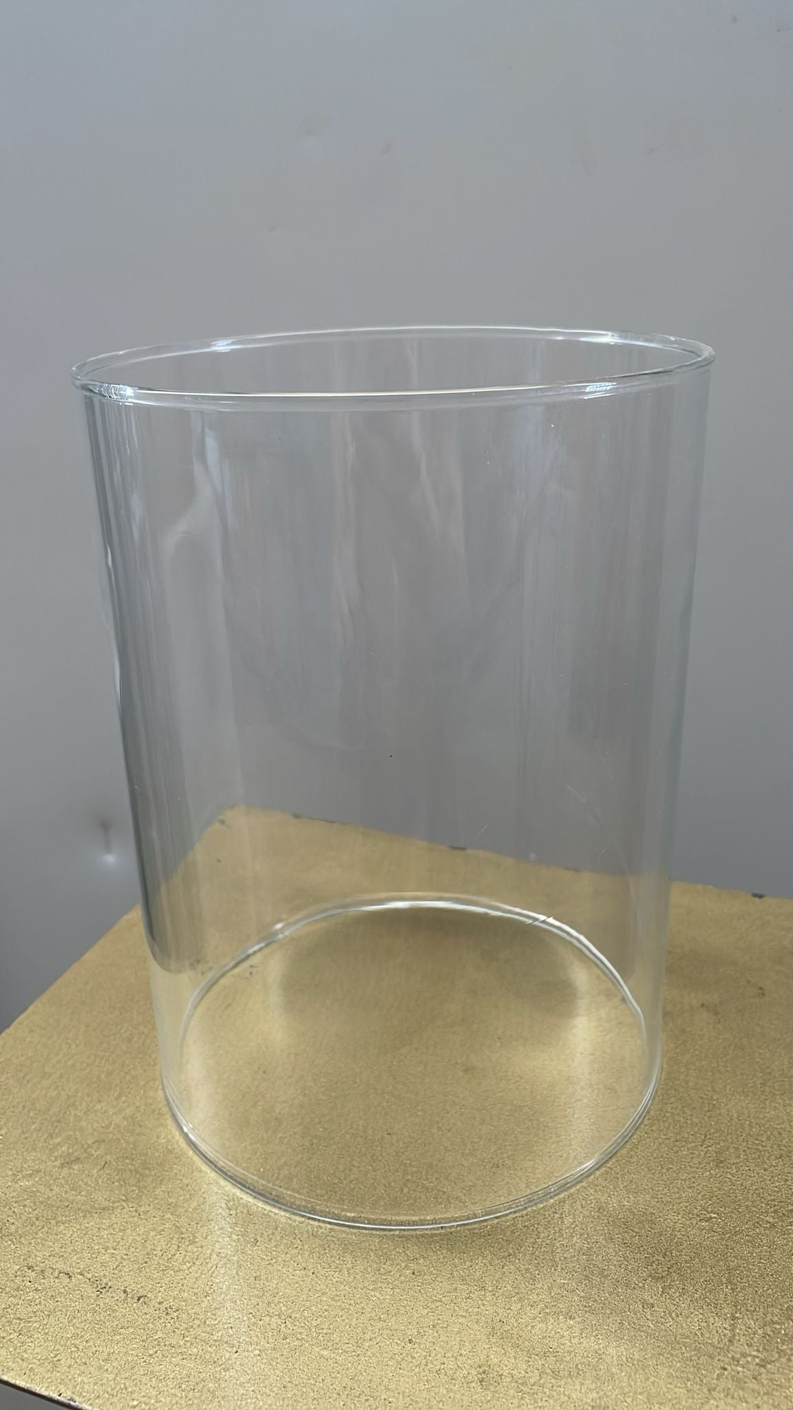 Parafiamma cilindrico in vetro – D16 H20 cm – usato