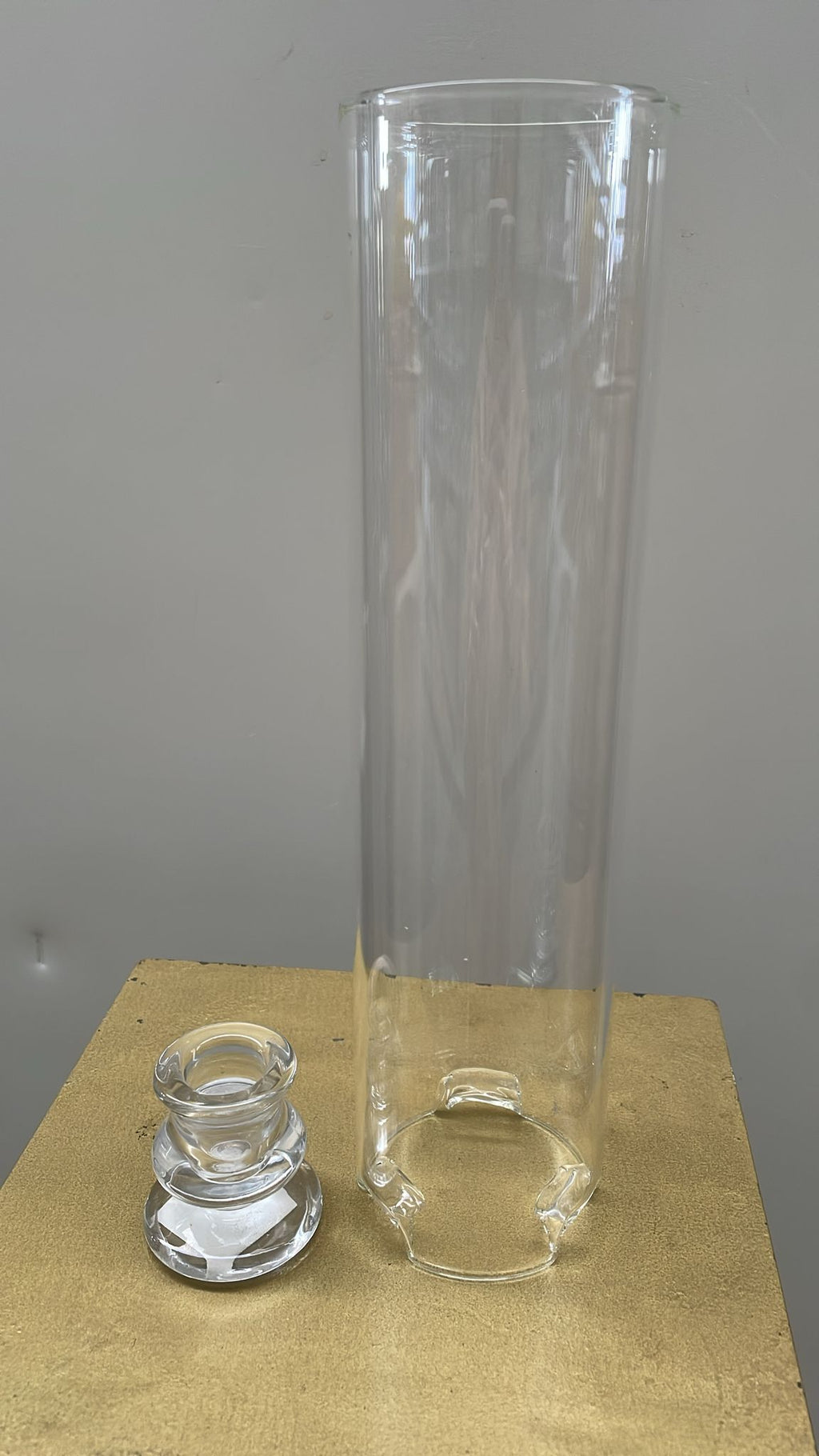 Parafiamma in vetro trasparente con base porta candela – usato