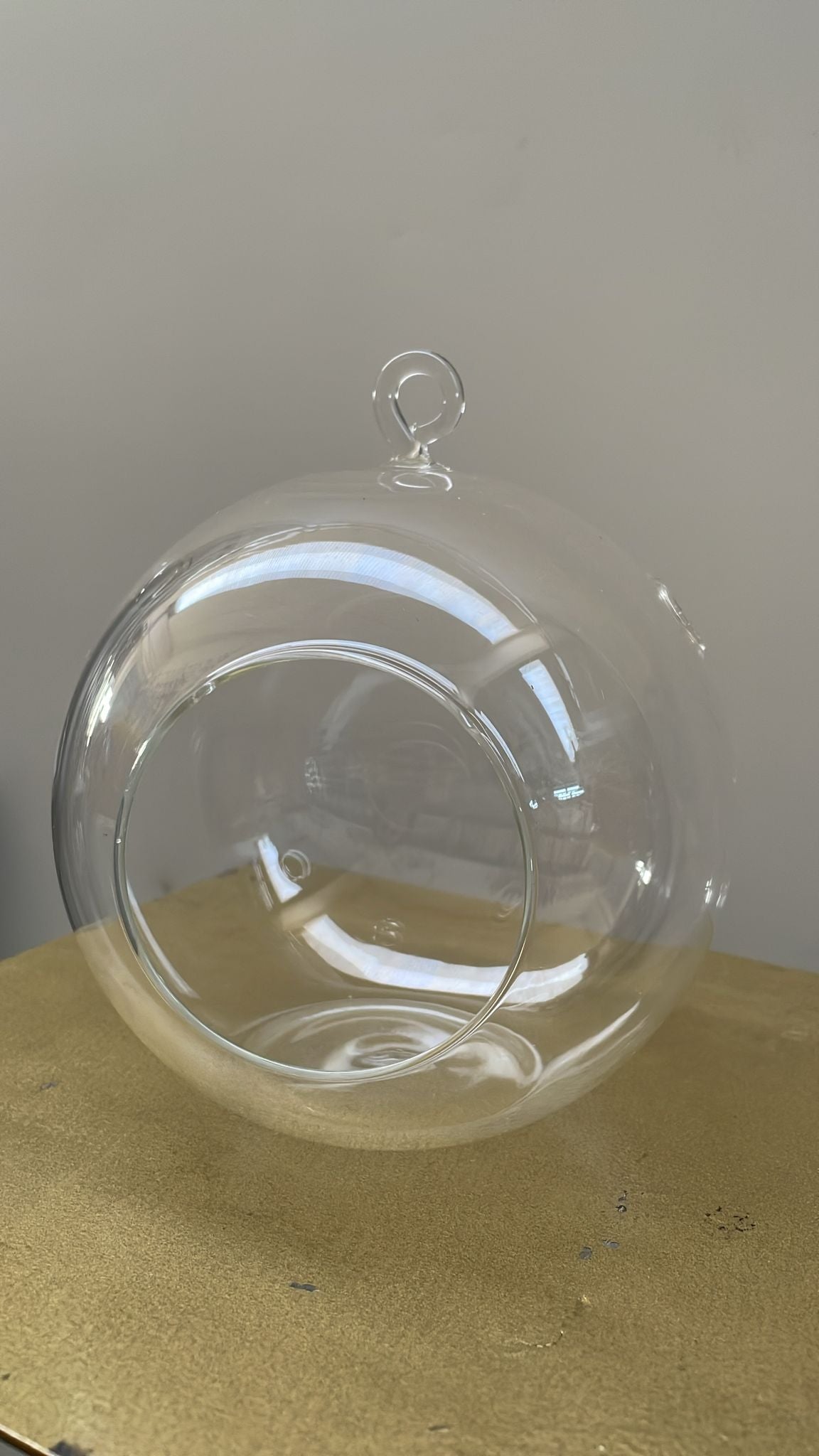 Sfera da appendere in vetro trasparente – H21 cm D7cm Circonferenza 40cm – usato