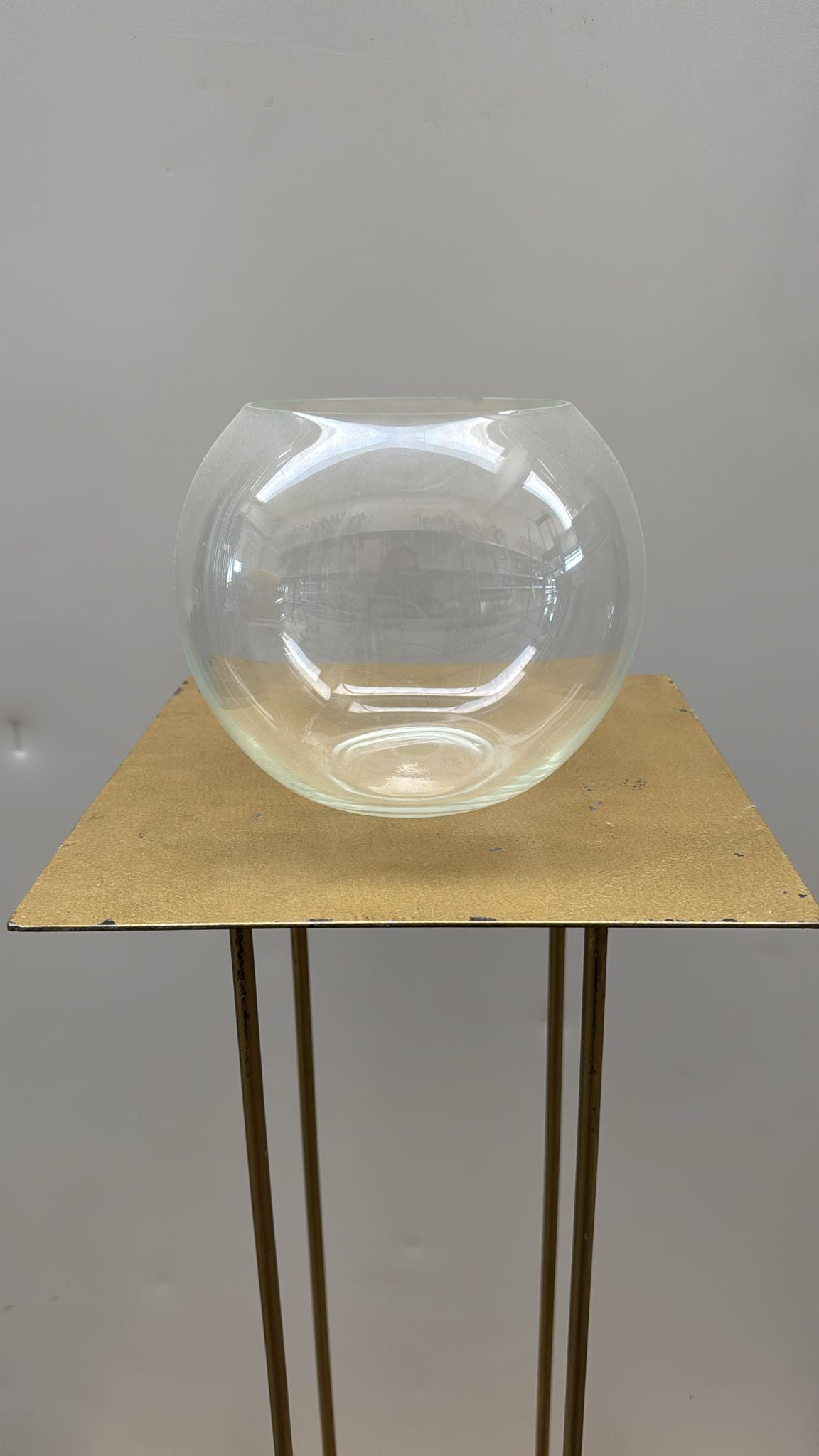 Vaso sfera in vetro trasparente –  H15,5 D11 Circonferenza 54,5cm – decorazione elegante - usato