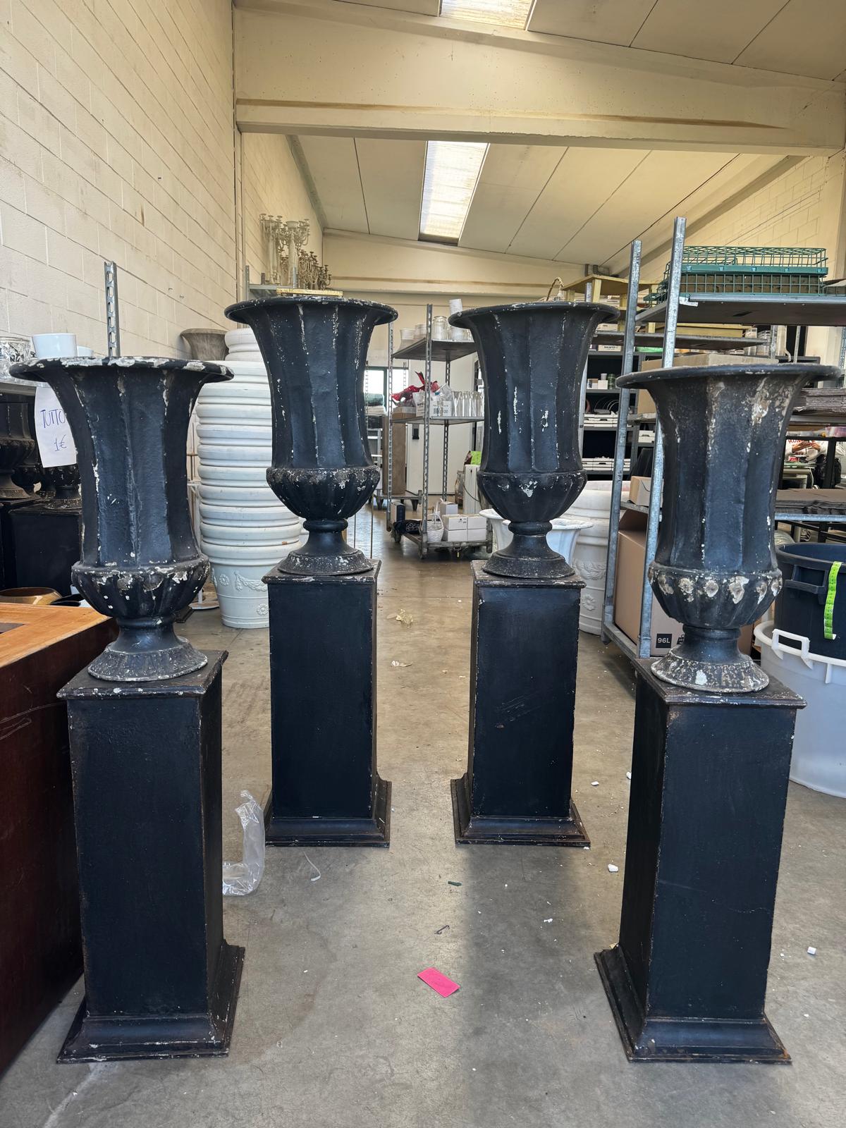 Set 4 pilastri + 4 Coppe -   Usato