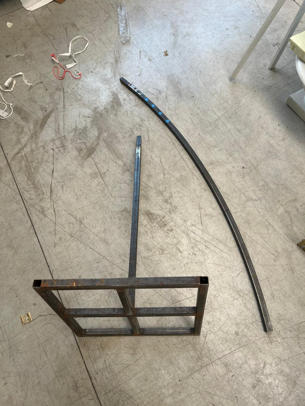 Arco C - in metallo - usato