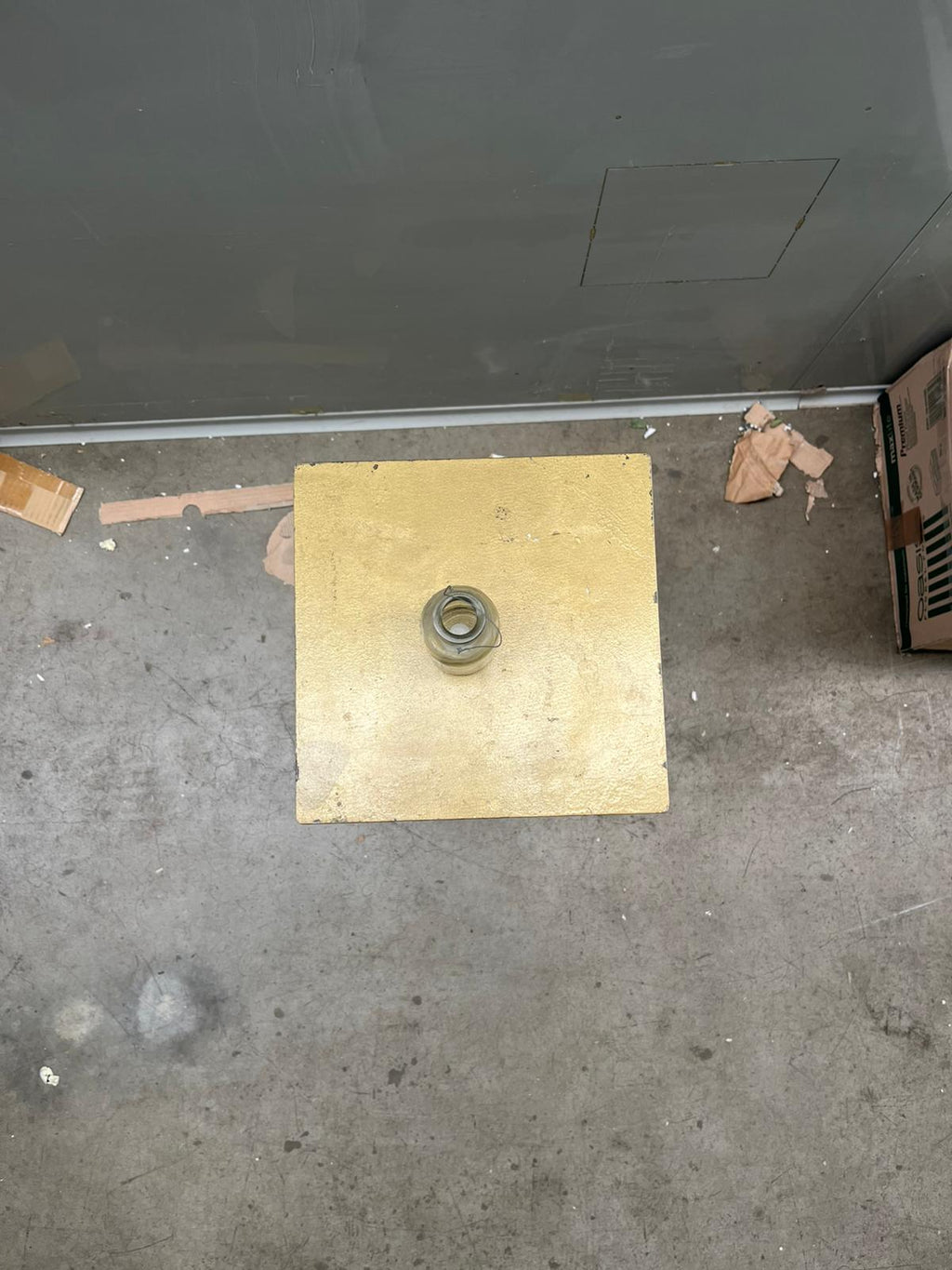B - Bottiglietta in vetro trasparente - usato