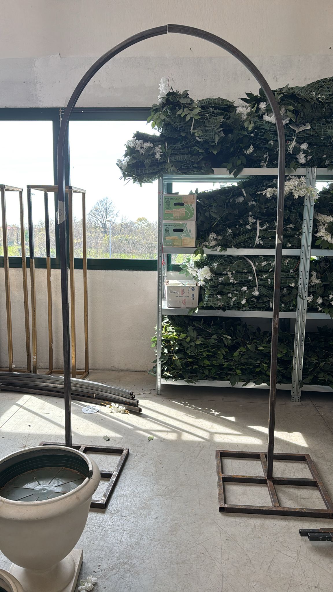 Arco B - in metallo - usato