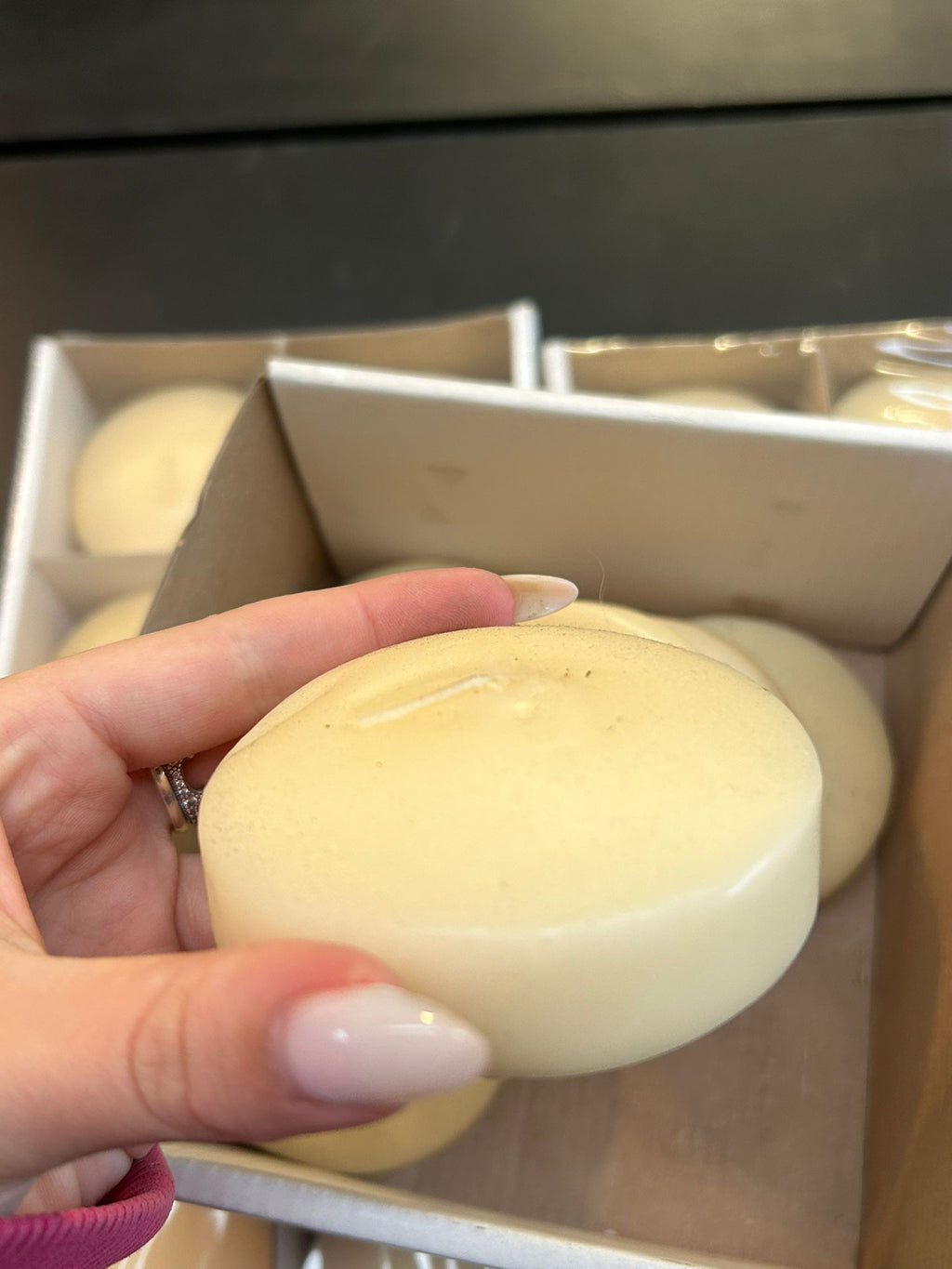 8 Candele galleggianti in cera – Avorio Ø 80 mm  confezione nuova - usato