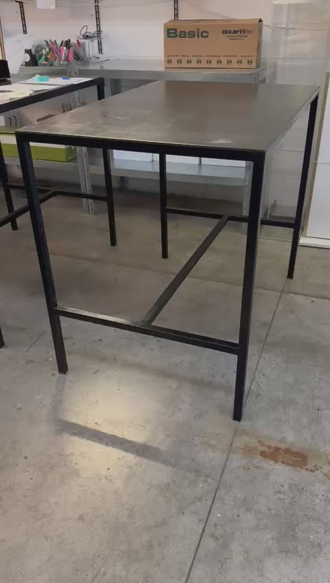 Tavolo Bancone in Ferro - usato